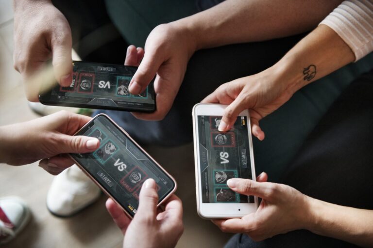 Why is Online Gaming So Popular Among Millennials